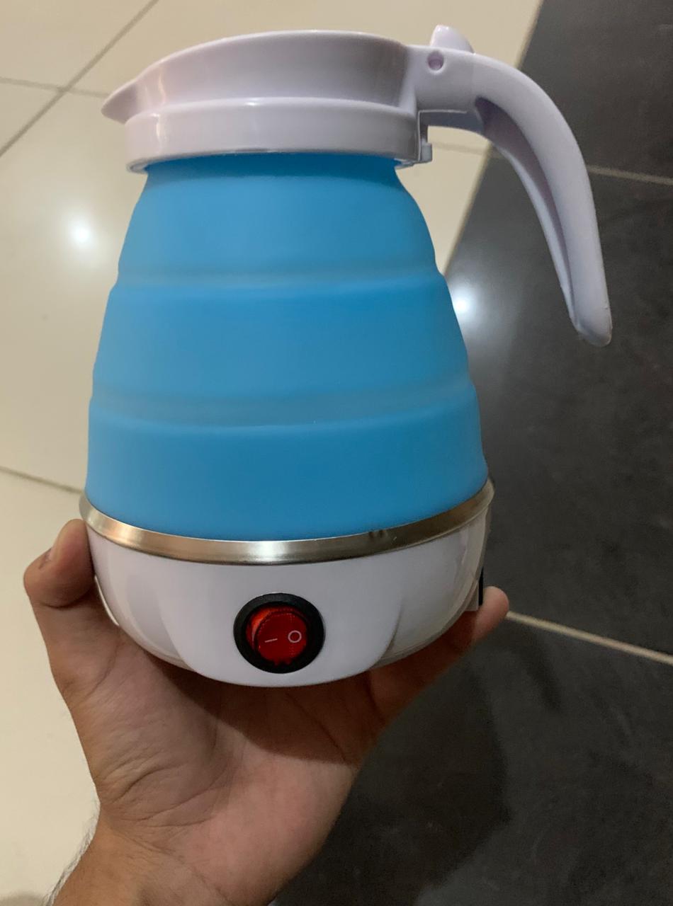 Fast Water Boiling 600 Ml Portable Kettle Travel Kettle Foods Boils Quickly Silicone Small Collapsible Foldable Electric Sports Bottle (Random Color)